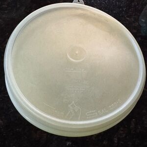 Tupperware Translucent White/Opaque Lid